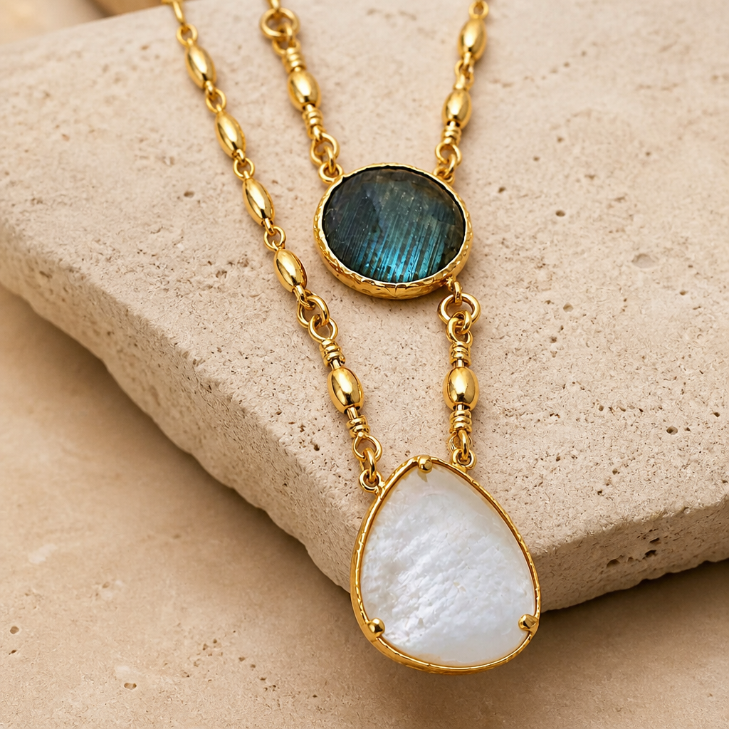 GAS BIJOUX - COLLIER SCAPULAIRE DORÉ - NACRE ET LABRADORITE