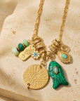 MADAMIRMAN - SAUTOIR CHARMS DORÉ - POISSON MALCHITE