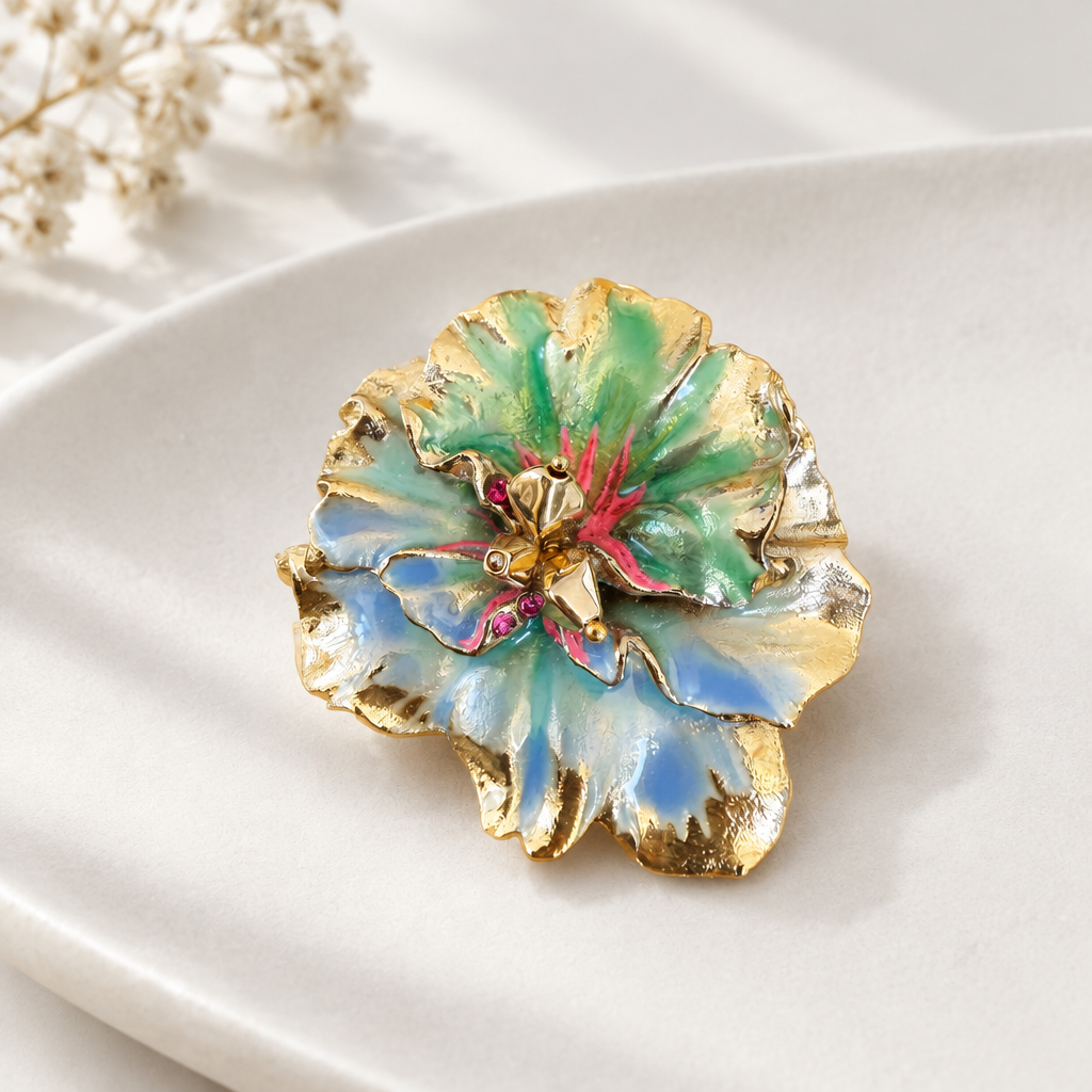 GAS BIJOUX - BROCHE PENSEE DORÉE - ÉMAIL VERT ET BLEU