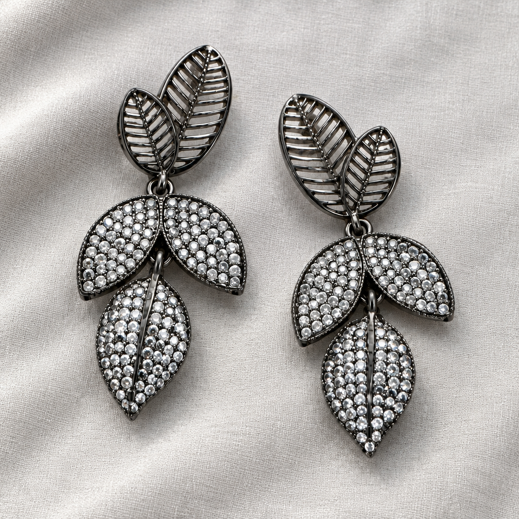JORGINA - BOUCLES D'OREILLES FEUILLES AVEC CRISTAUX NOIRS