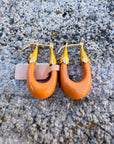 GAS BIJOUX - Boucles d'oreilles ECUME petit modèle acétate dorées - Caramel