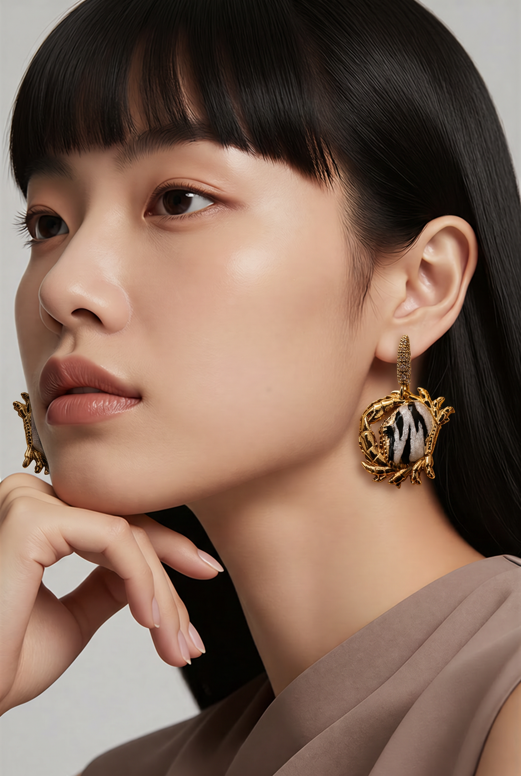 GAS BIJOUX - BOUCLES D’OREILLES YAO KRABE DORÉES ZEBRE