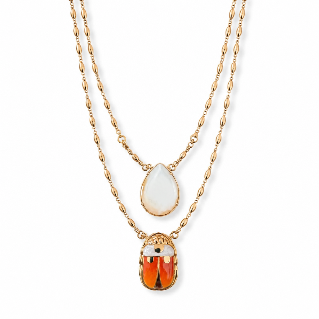 GAS BIJOUX - COLLIER SCAPULAIRE SERTI SCARABÉE DORÉ - EMAIL ORANGE ET BLANC ET NACRE BLANCE