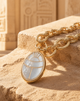 GAS BIJOUX - COLLIER SCARABÉE DORÉ - PENDENTIF NACRE