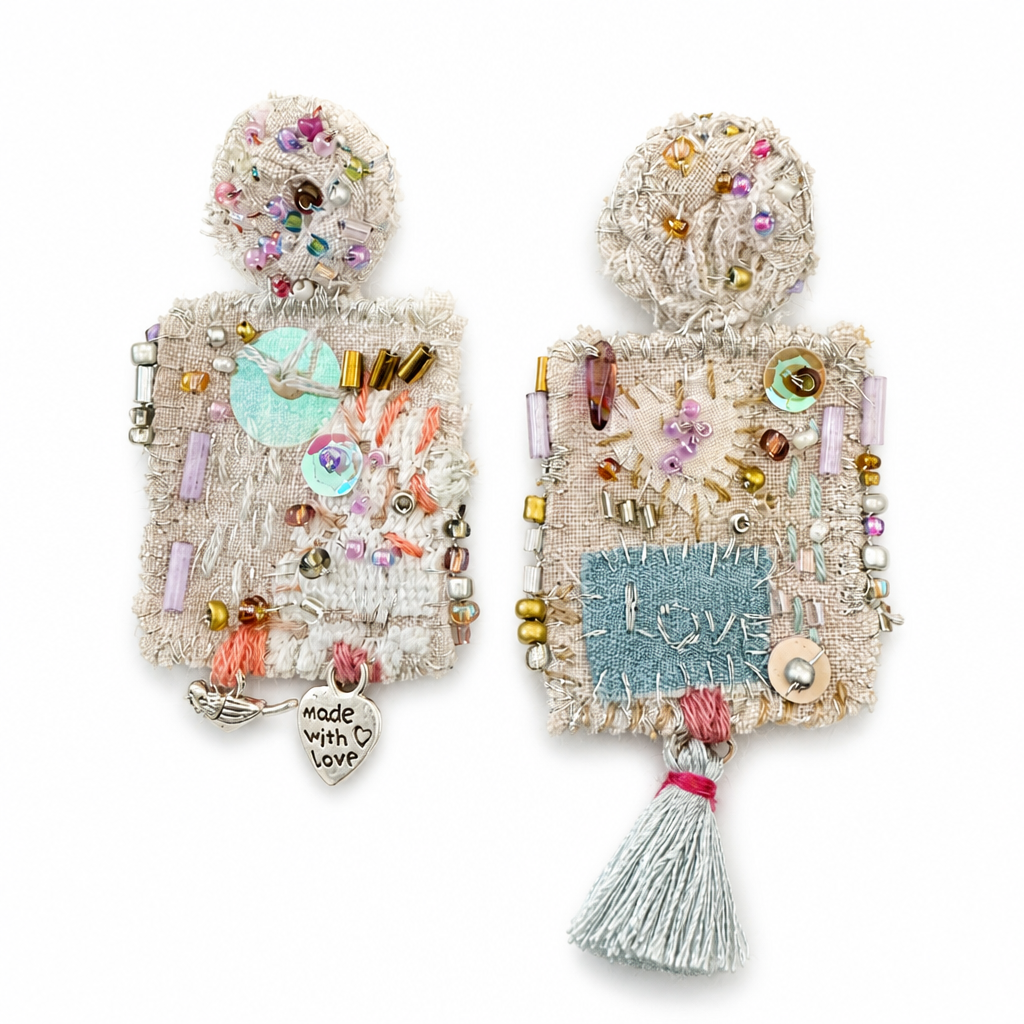 COLLECTION TOPAZE - BOUCLES D'OREILLES "BRODEES OISEAU ET COEUR"