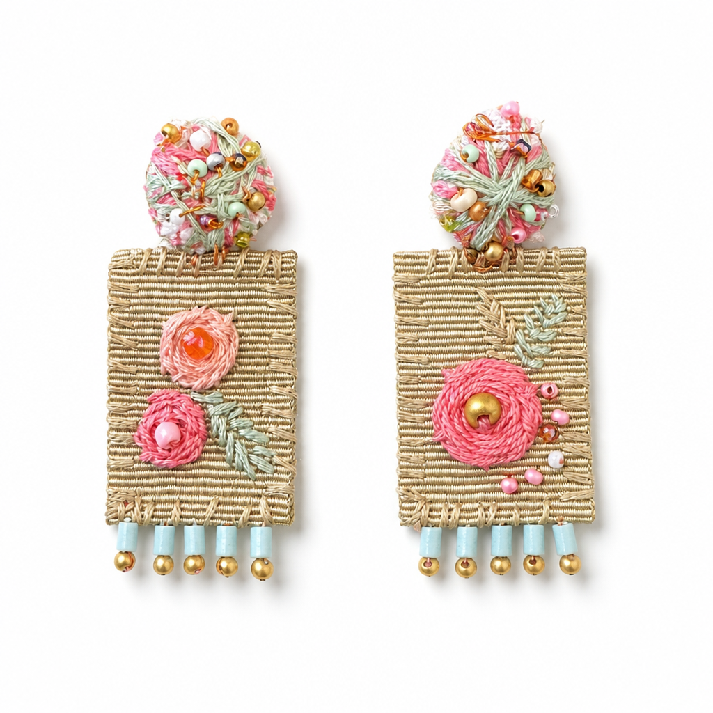 COLLECTION TOPAZE - BOUCLES D'OREILLES " ROSES DORÉES"