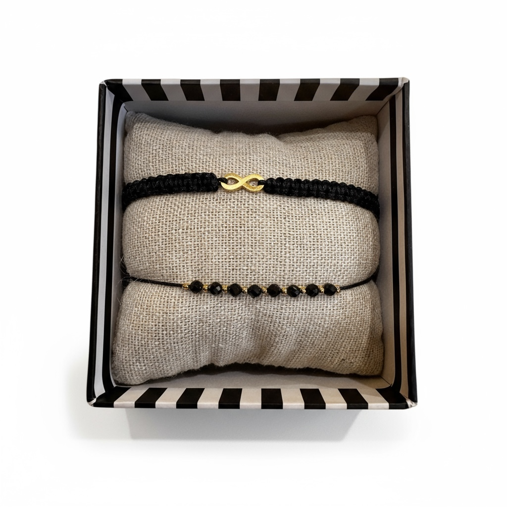 BY GARANCE -  COFFRETS DE BRACELETS CORDONS NOIRS AVEC CHARMS - 8 BOX AU CHOIX