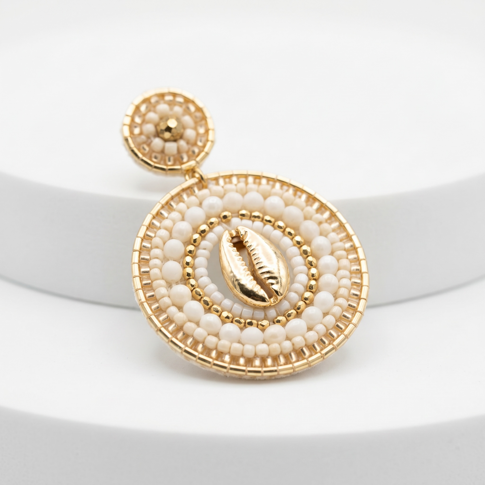 HYPNOCHIC - BOUCLES D'OREILLES TIGES DROITES - CAURY - BEIGES