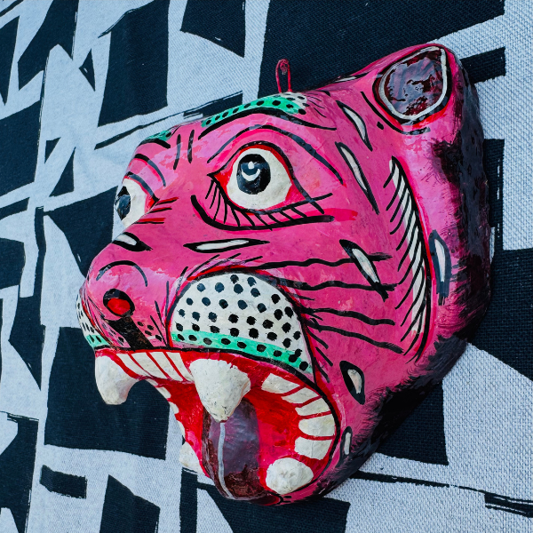 Masque décoration murale Inde tigre rose 21cm papier mâché