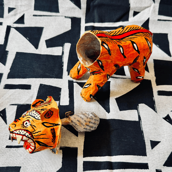 Statuette Tigre Tête Articulée, Papier Mâché, Inde