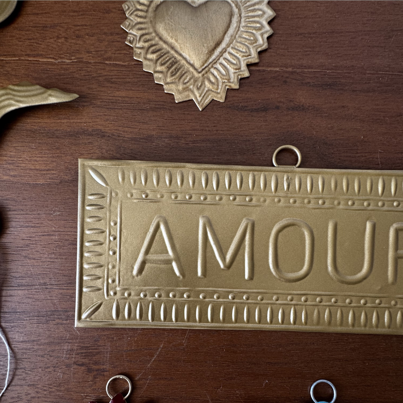 Plaque murale doré AMOUR